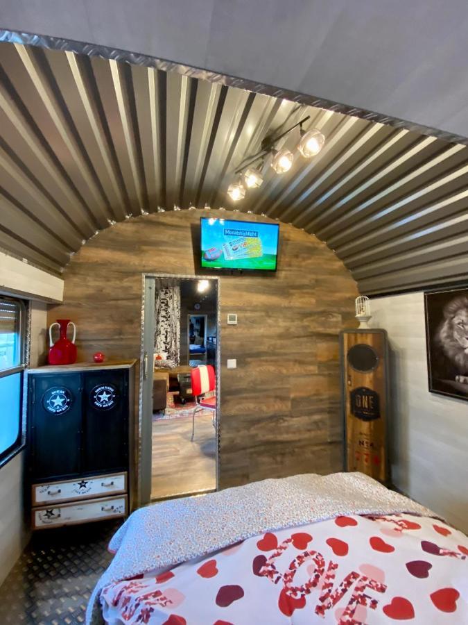 Gleis 2, Waggon Mit Ofen, Optional Mit Whirlpool Und Sauna Dahlem  Eksteriør billede
